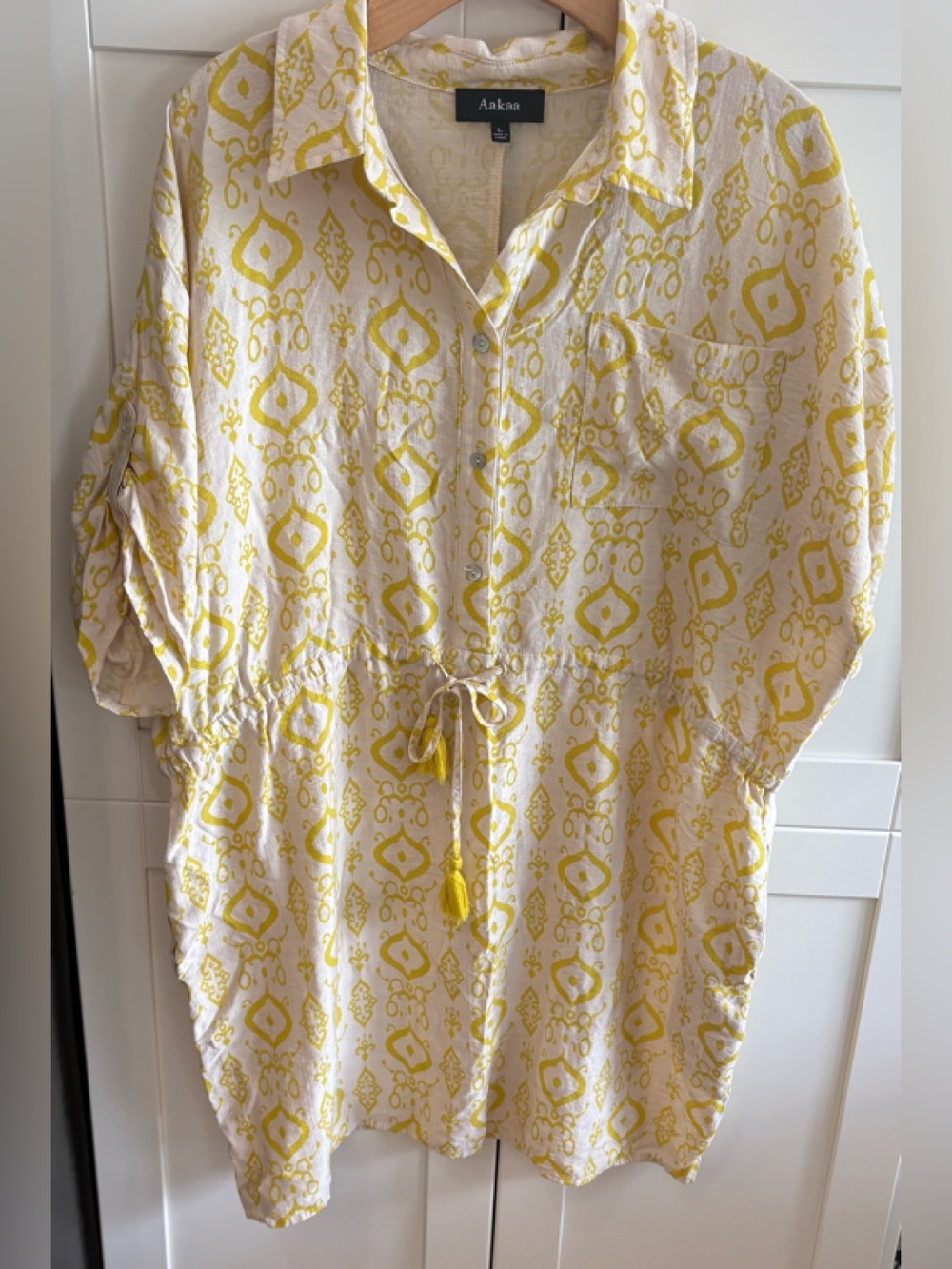 Aakaa Yellow and Cream Printed Drawstring Tunic
